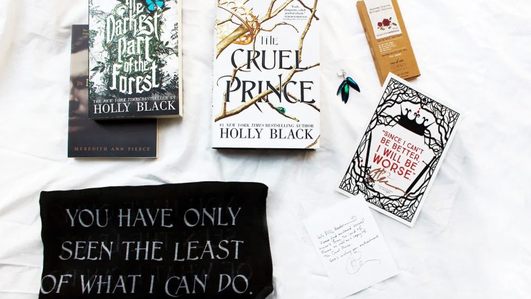 NOVL - Image of NOVLBox goodies December 2018 revealed