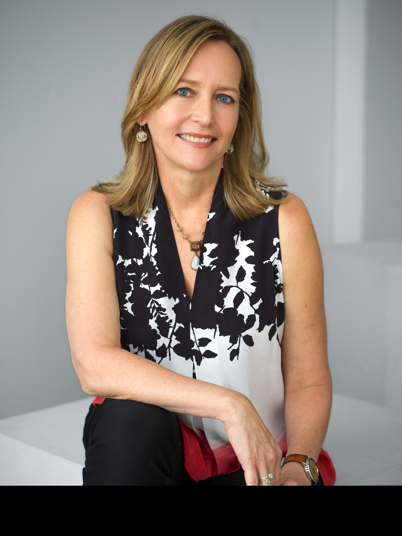 Liza Mundy | Hachette Book Group | The NOVL